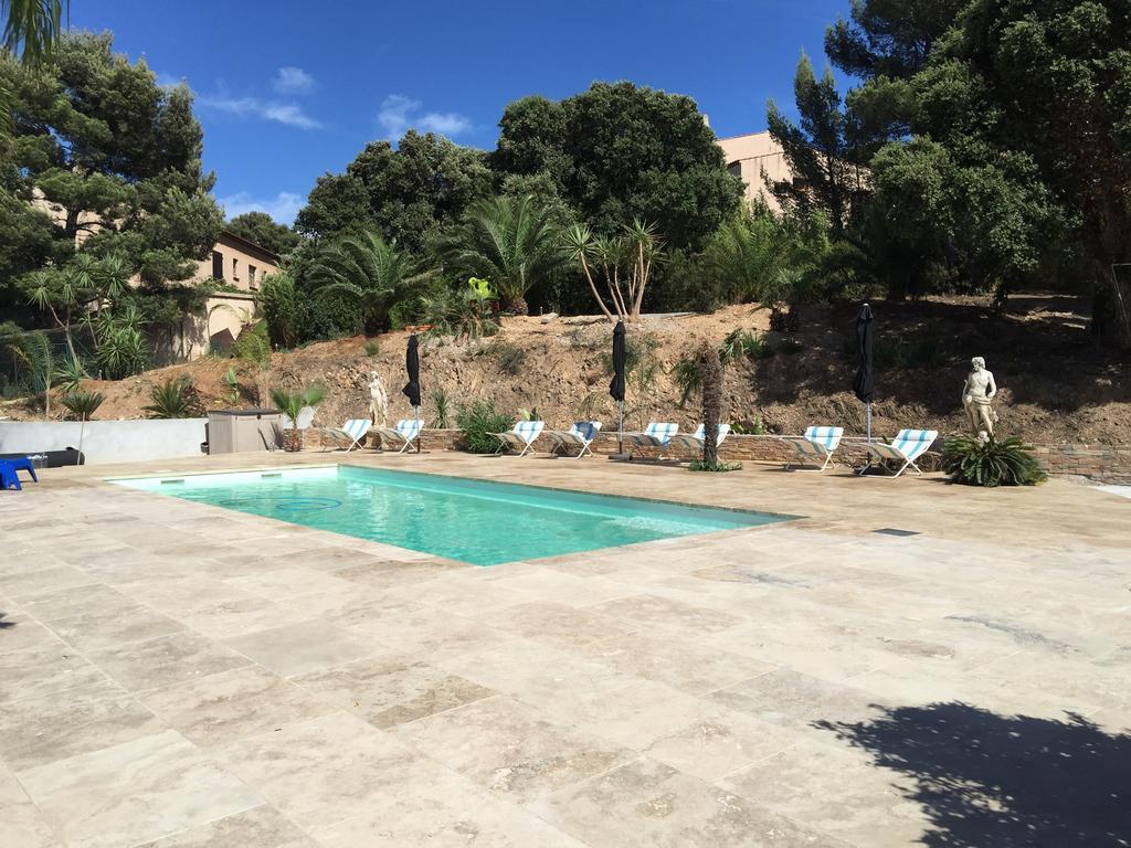 La Villa Des Anges La Seyne-sur-Mer Ruang foto