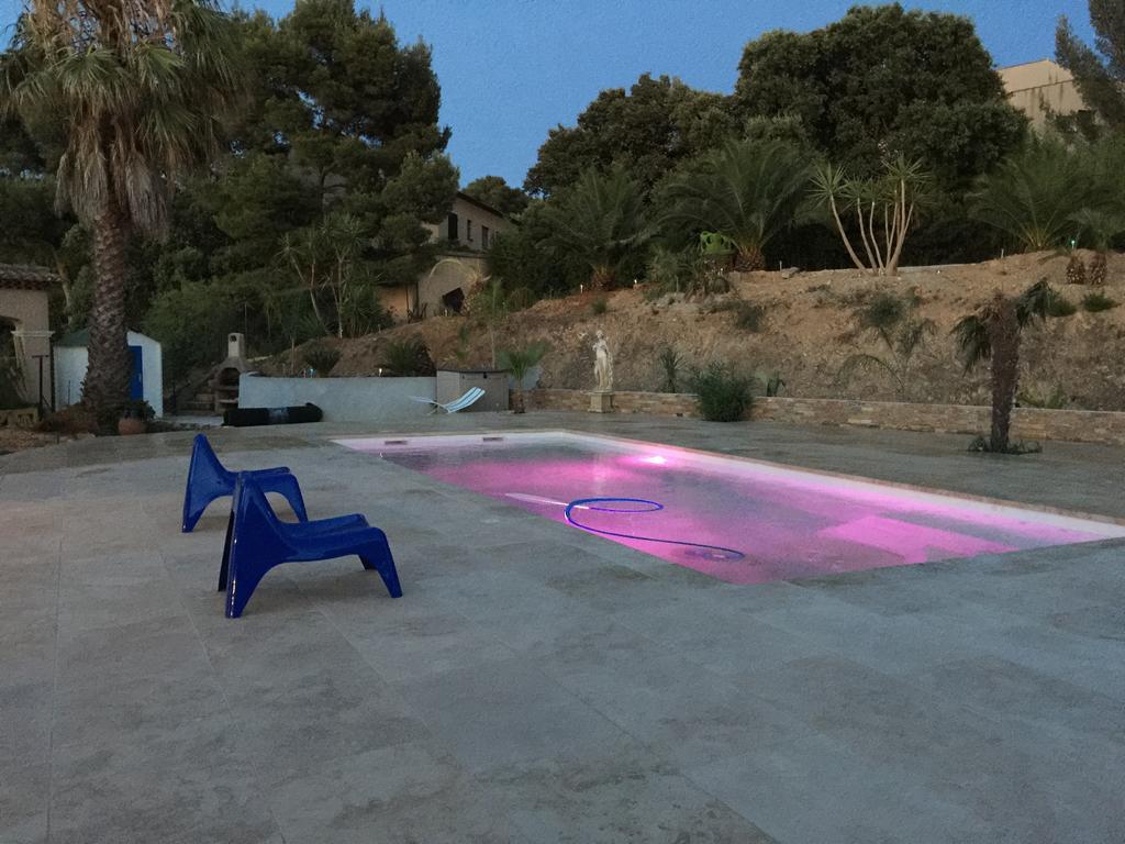 La Villa Des Anges La Seyne-sur-Mer Ruang foto