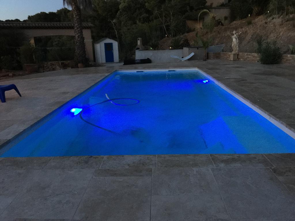 La Villa Des Anges La Seyne-sur-Mer Ruang foto